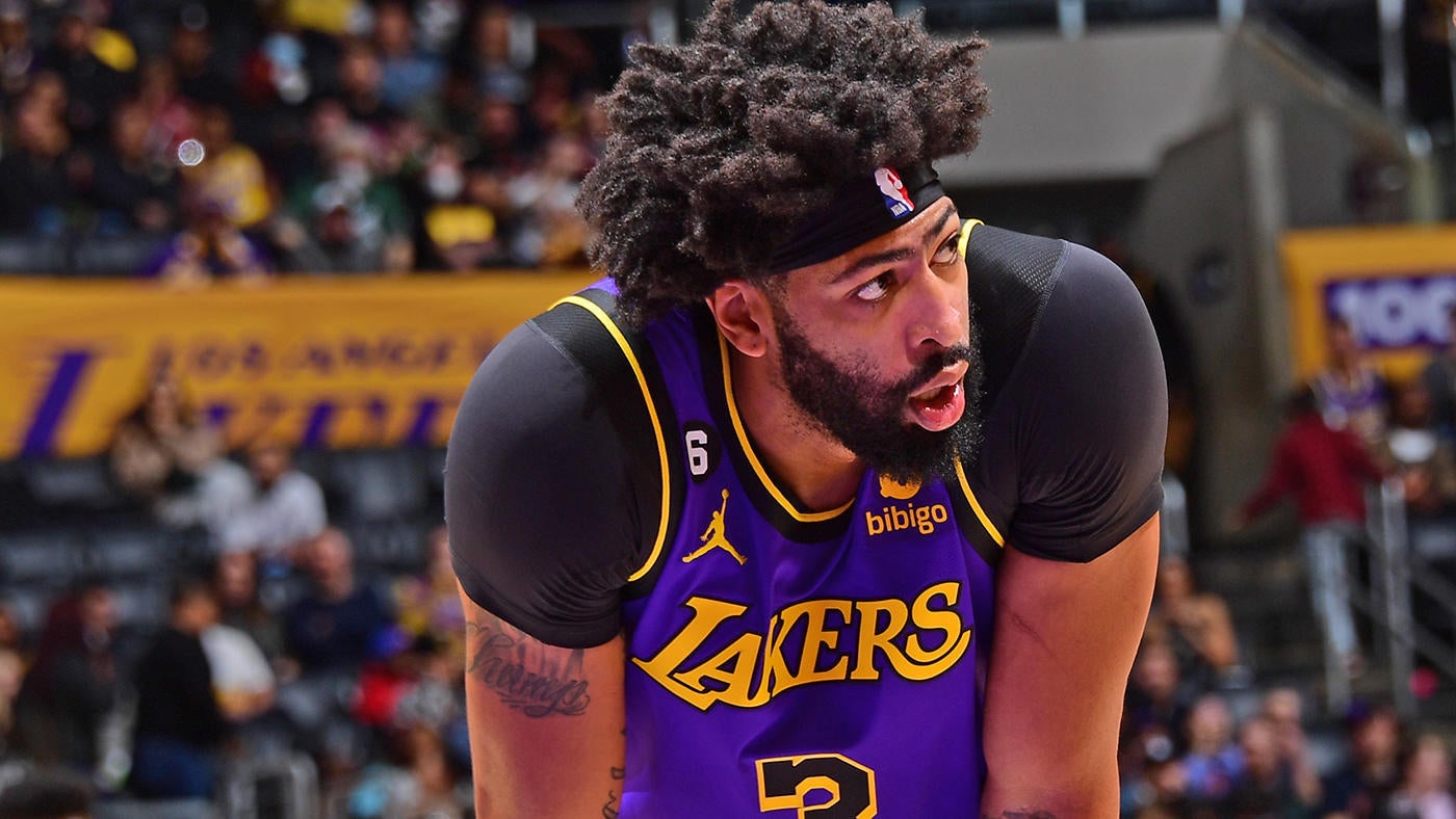 Anthony Davis Injury Update: Lakers Star Leaves Game Vs. Nuggets At ...