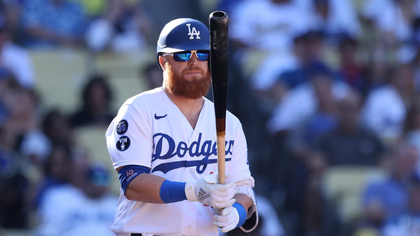Agen bebas MLB: Red Sox mendaratkan Justin Turner dengan kontrak dua tahun, per laporan