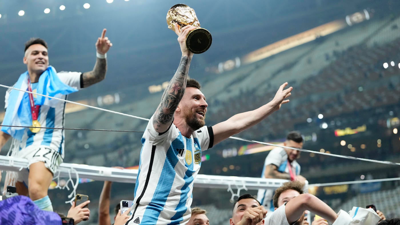 Lionel Messi telah menyelesaikan sepak bola dengan gelar Piala Dunia Argentina di final Piala Dunia terhebat sepanjang masa