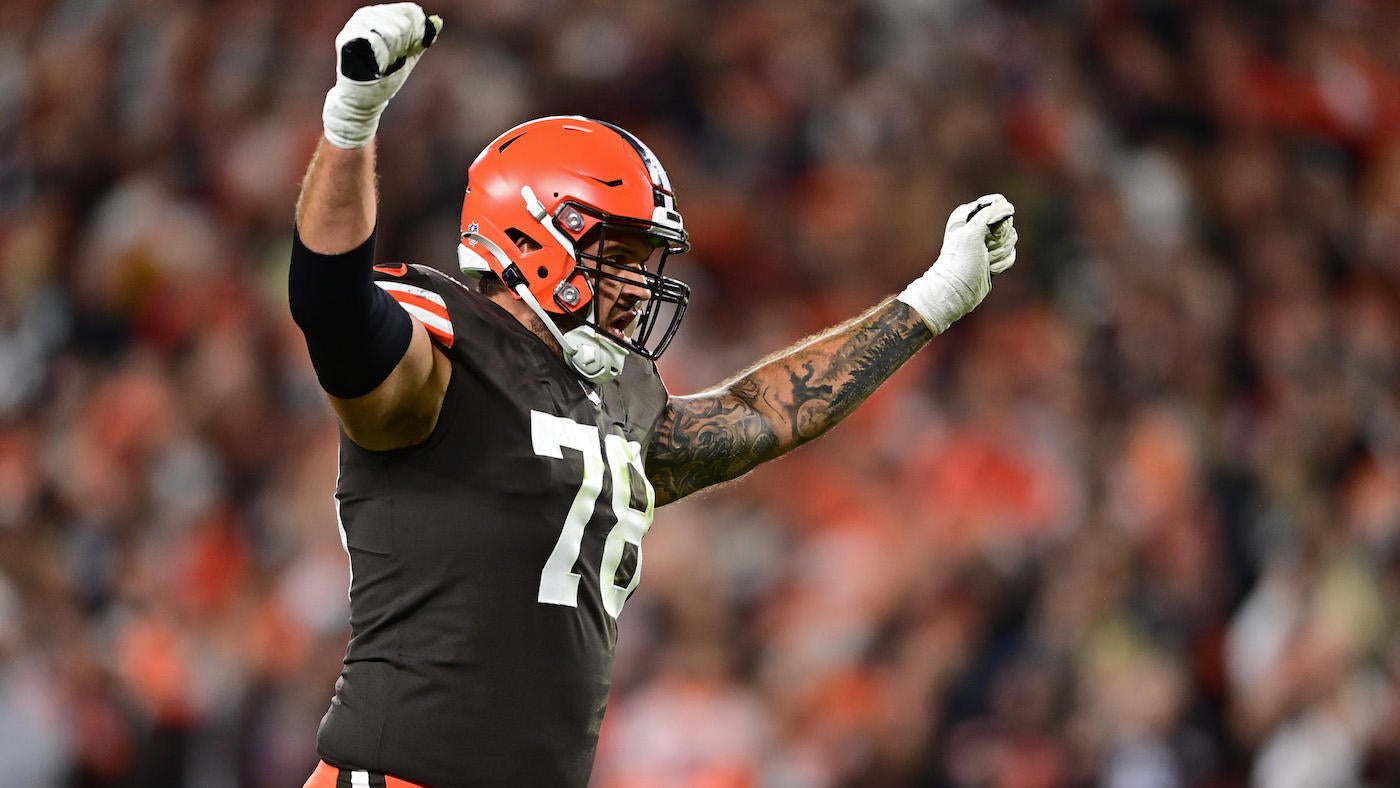 Browns, Jack Conklin agree to four-year, $60 million extension, including $31M guaranteed