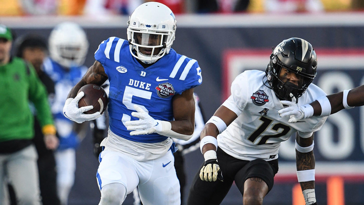 2022 Bowl Games schedule, college football scores, live updates: UCF vs.  Duke in Military Bowl - CBSSports.com
