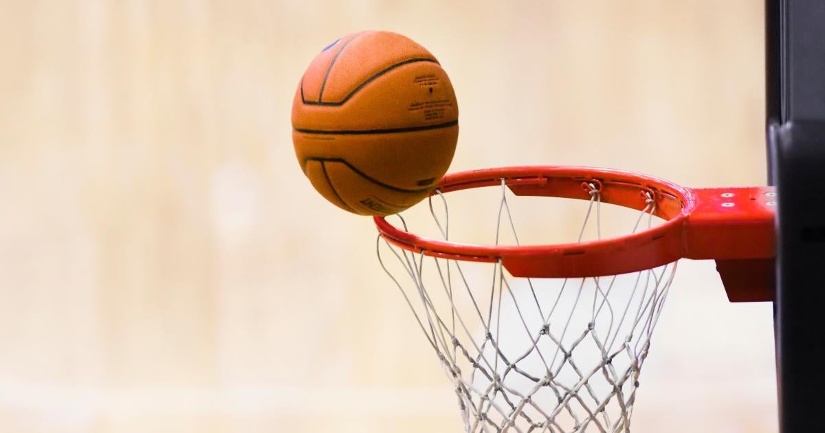 al-smith-former-basketball-player-dies-suicide-girlfriend-shot.jpg al-smith-former-basketball-player-dies-suicide-girlfriend-shot.jpg