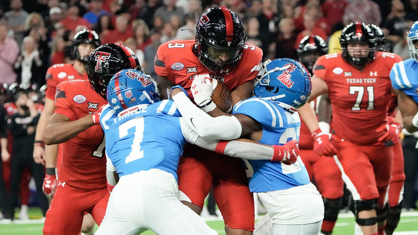 2022 Bowl Games schedule, college football scores, live updates today:  Texas Tech cruises past Ole Miss - CBSSports.com