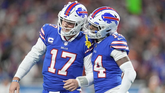 Cleveland Browns v Buffalo Bills