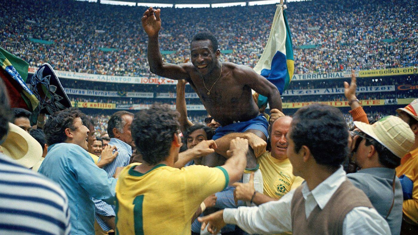 Pelé meninggal pada usia 82: Ikon sepak bola global membawa tiga Piala Dunia ke Brasil, permainan indah ke Amerika