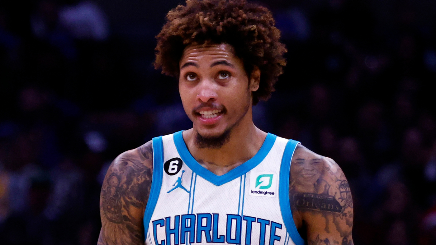 Hornets' Kelly Oubre reportedly out 4-6 weeks after hand surgery as NBA trade deadline looms