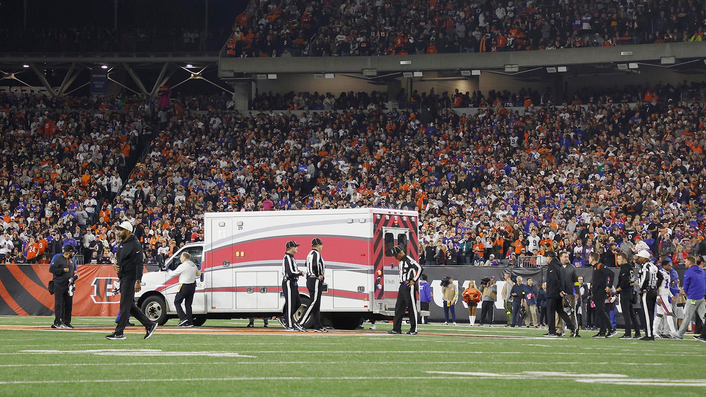 NFL's Troy Vincent can't understand how a five-minute warmup call made it on 'MNF' after Damar Hamlin collapse