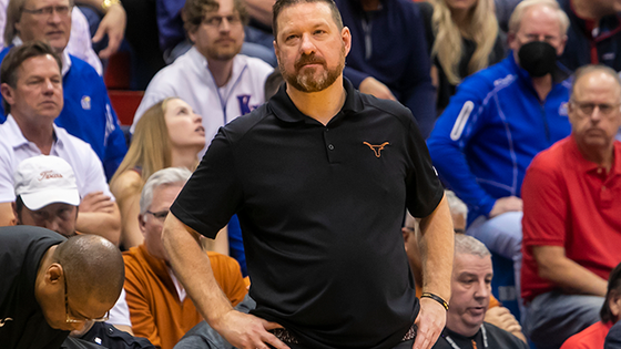 chris-beard-black-hips-g.png