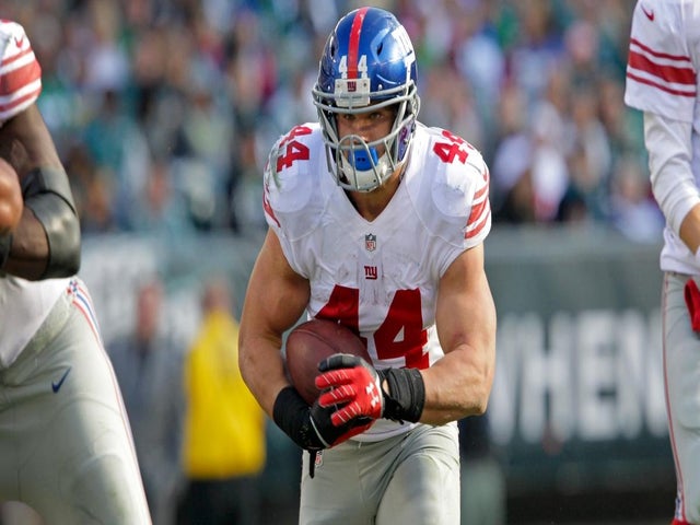 Former NFL Star Peyton Hillis Reportedly Hospitalized in ICU After Rescuing His Kids in Swimming Accident