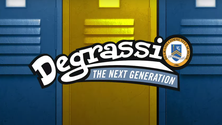 'Degrassi: The Next Generation' Star Reveals Pregnancy