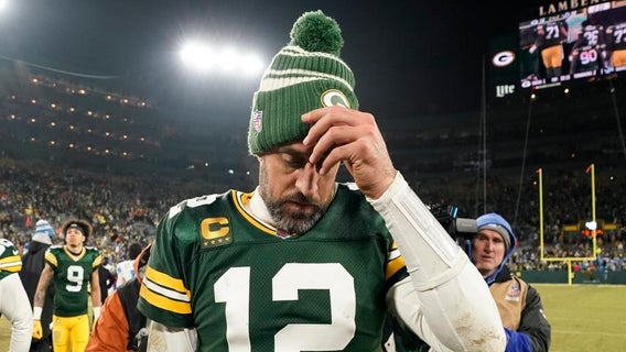 aaron-rodgers-mocked-nfl-rivals-supporters-missing-playoffs
