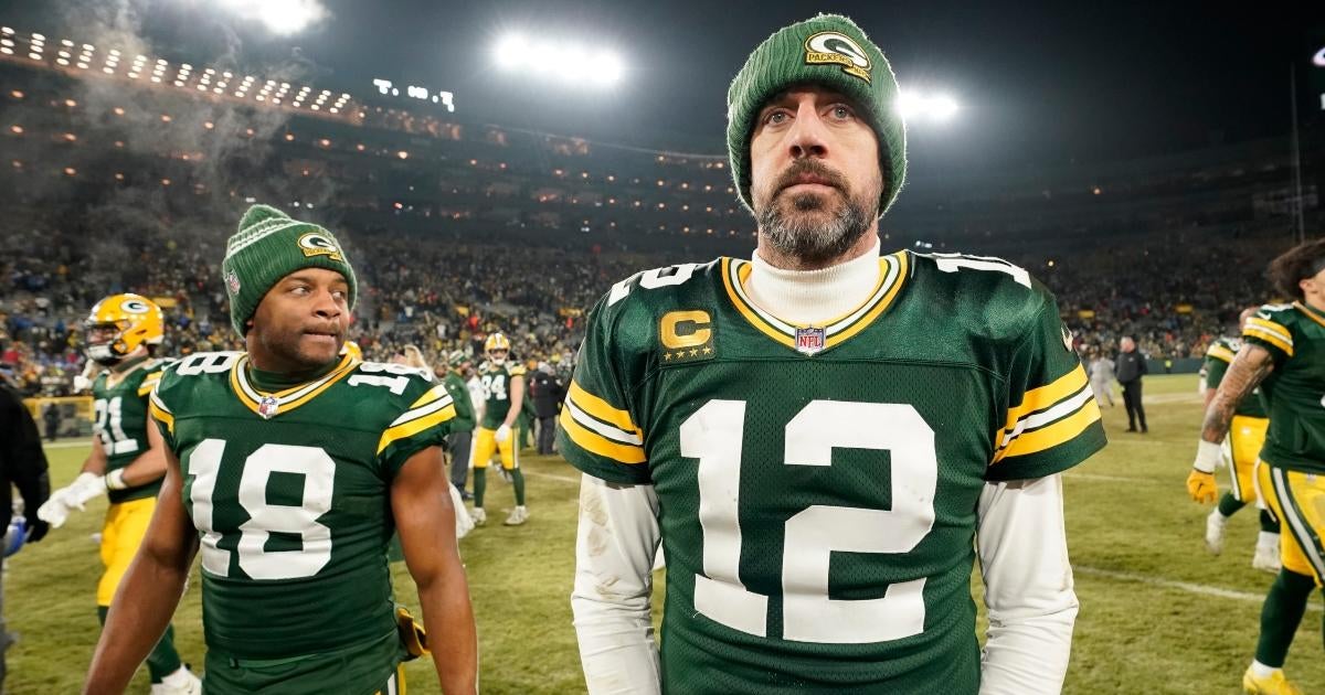 Jameson Williams: Aaron Rodgers triggers retirement speculations after  denying jersey swap to Lions' Jameson Williams - The Economic Times