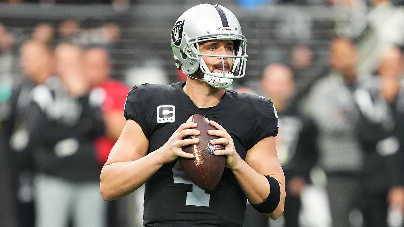 Derek Carr says goodbye to Raiders as franchise reportedly begins process of evaluating trade market