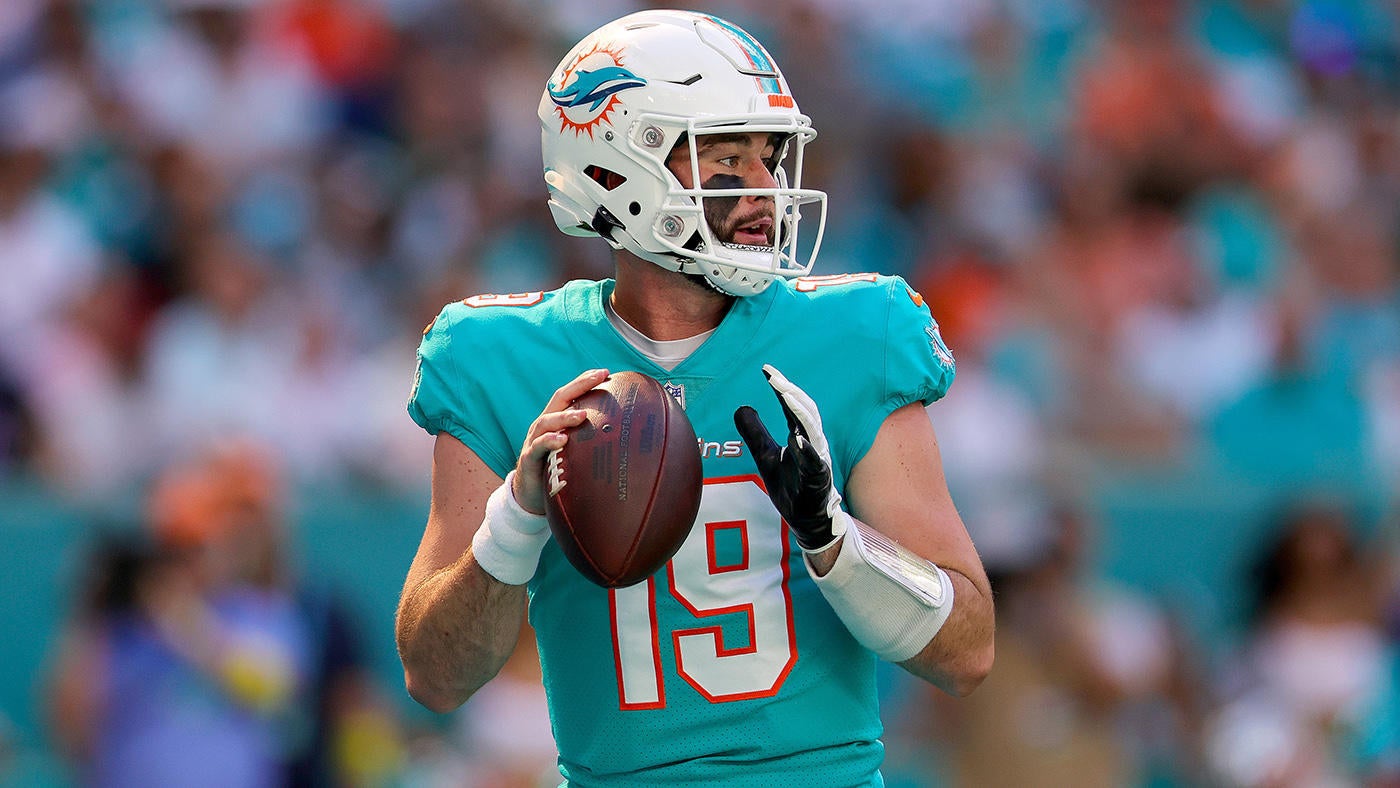 Who is Skylar Thompson? A look at the Dolphins' starting quarterback for the playoff game vs. Bills