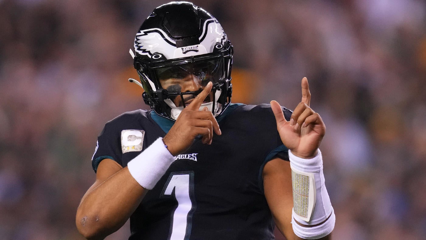 Agent's Take: Best team money can buy at 2022 season's end includes Jalen Hurts at QB, Nick Chubb at RB