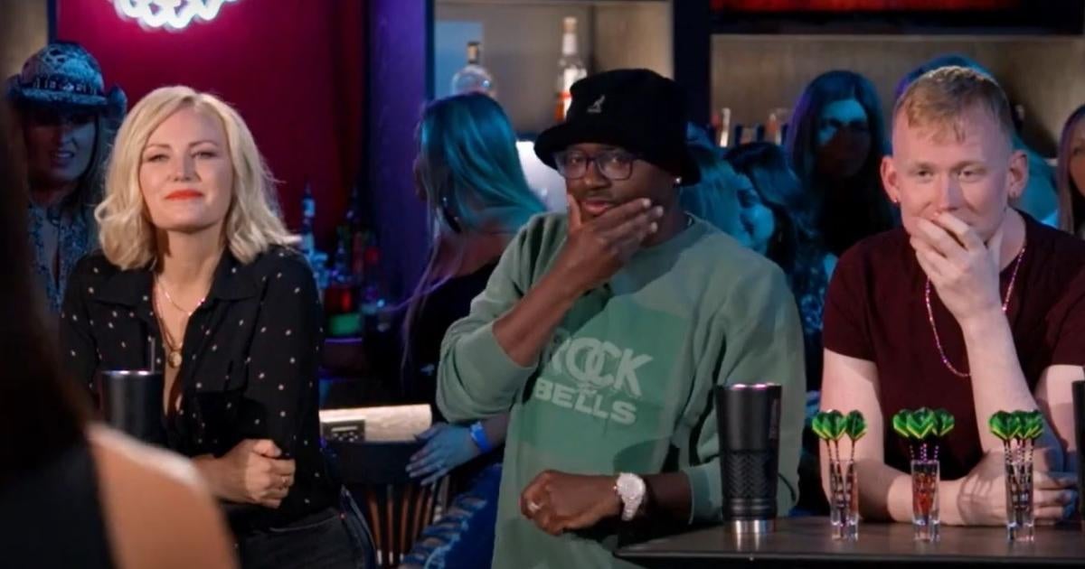 'Barmageddon': Malin Akerman and Lil Rel Howery Battle in Dart-Like