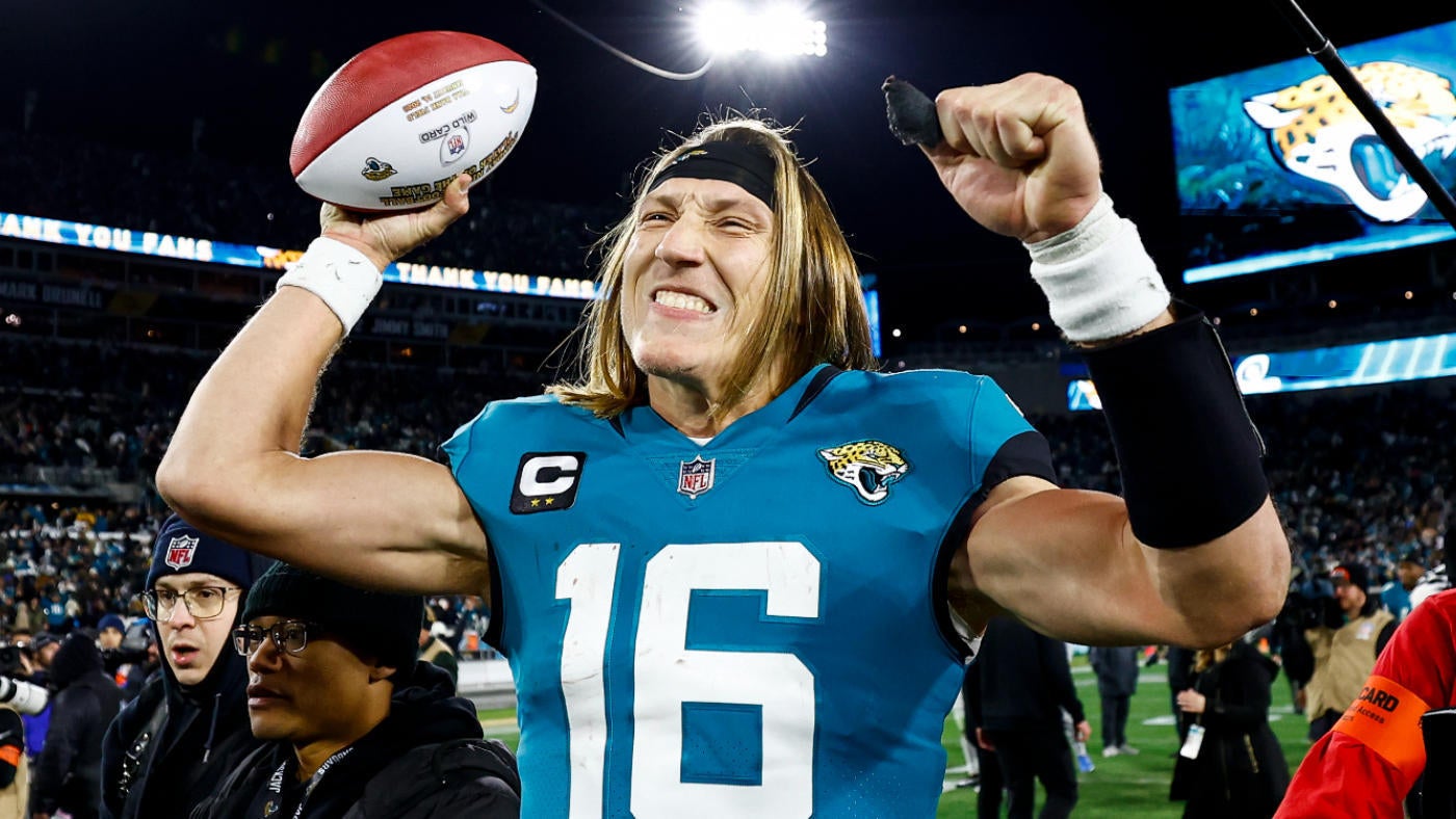 Trevor Lawrence sends out perfect tweet after Jaguars stun Chargers, then celebrates win at Waffle House