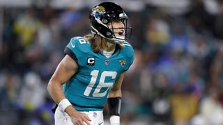 Jaguars' Trevor Lawrence celebrates win at Waffle House, fires off perfect  tweet