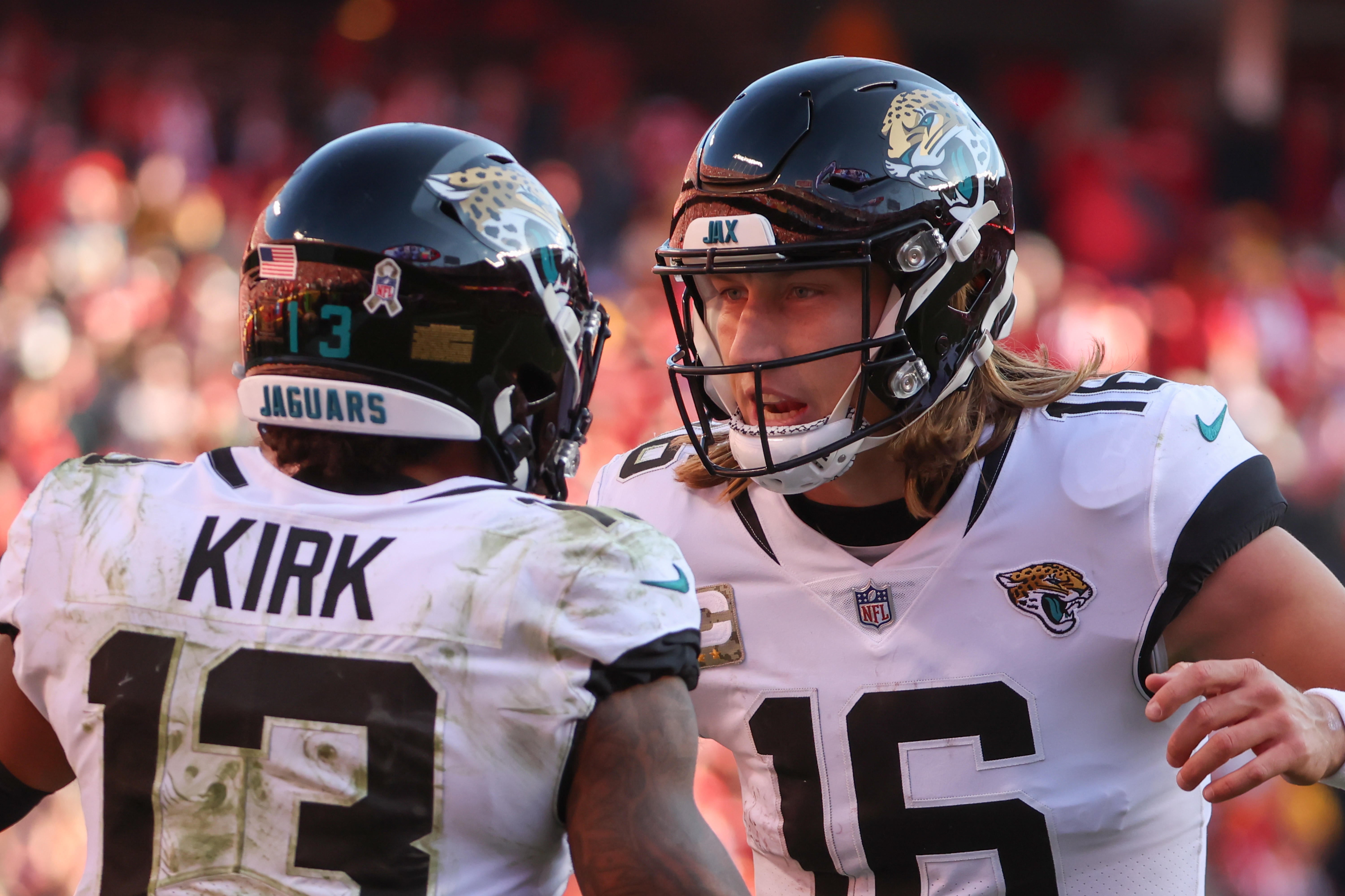 Three keys to a Jaguars upset over the Chiefs: Trevor Lawrence exploits suspect secondary, defense stands tall