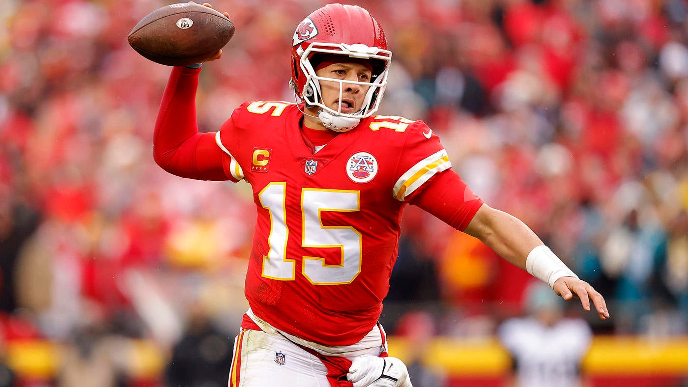 Patrick Mahomes Injury Update: Chiefs QB Returns To Start Second Half ...