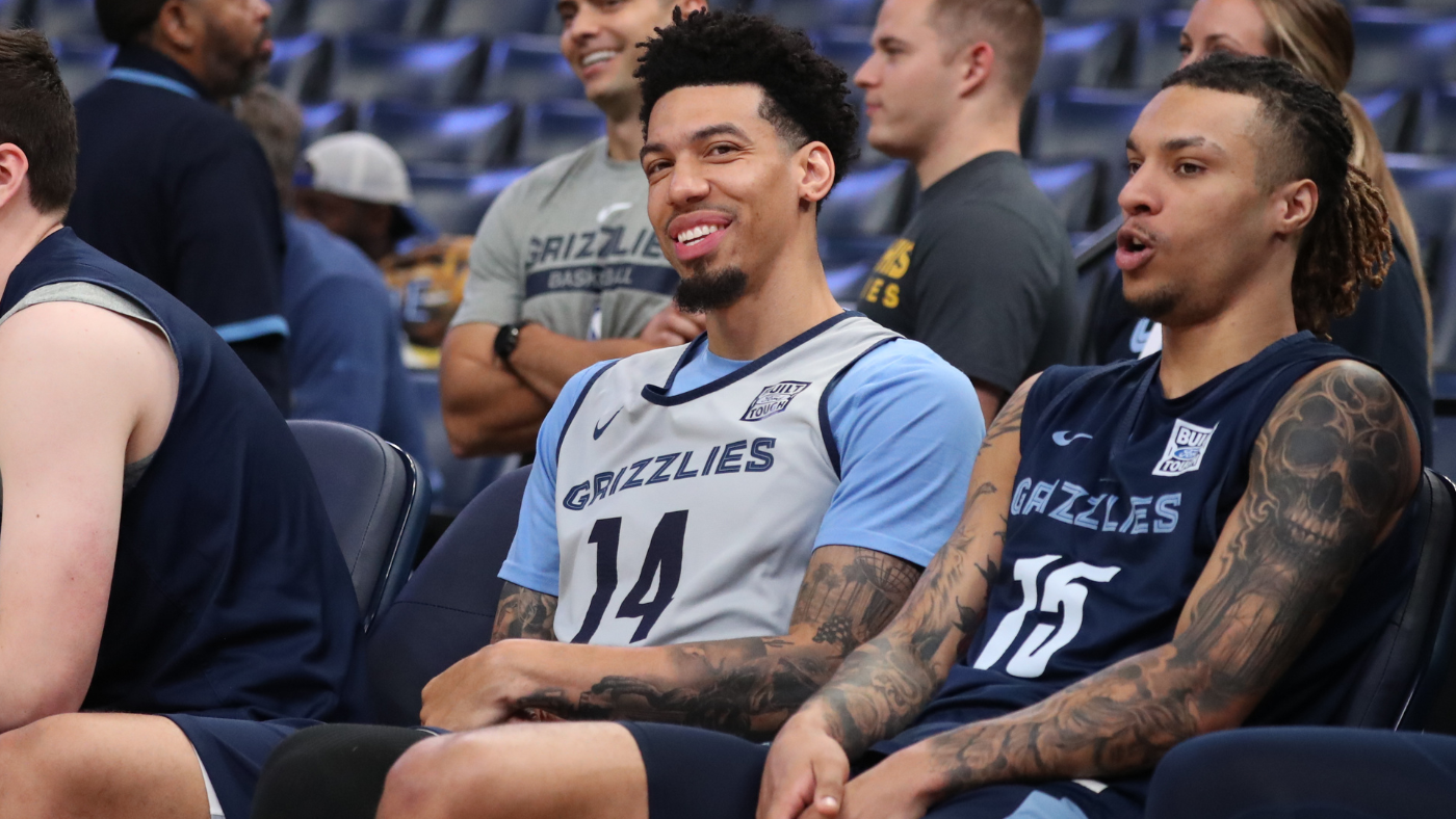 Grizzlies' Danny Green says he plans to return from torn ACL on Feb. 1, eight months after surgery