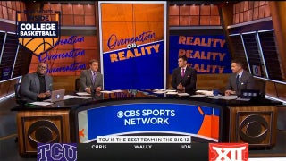 Hoops Hall - LeBron surprised Trey Murphy's mom on her