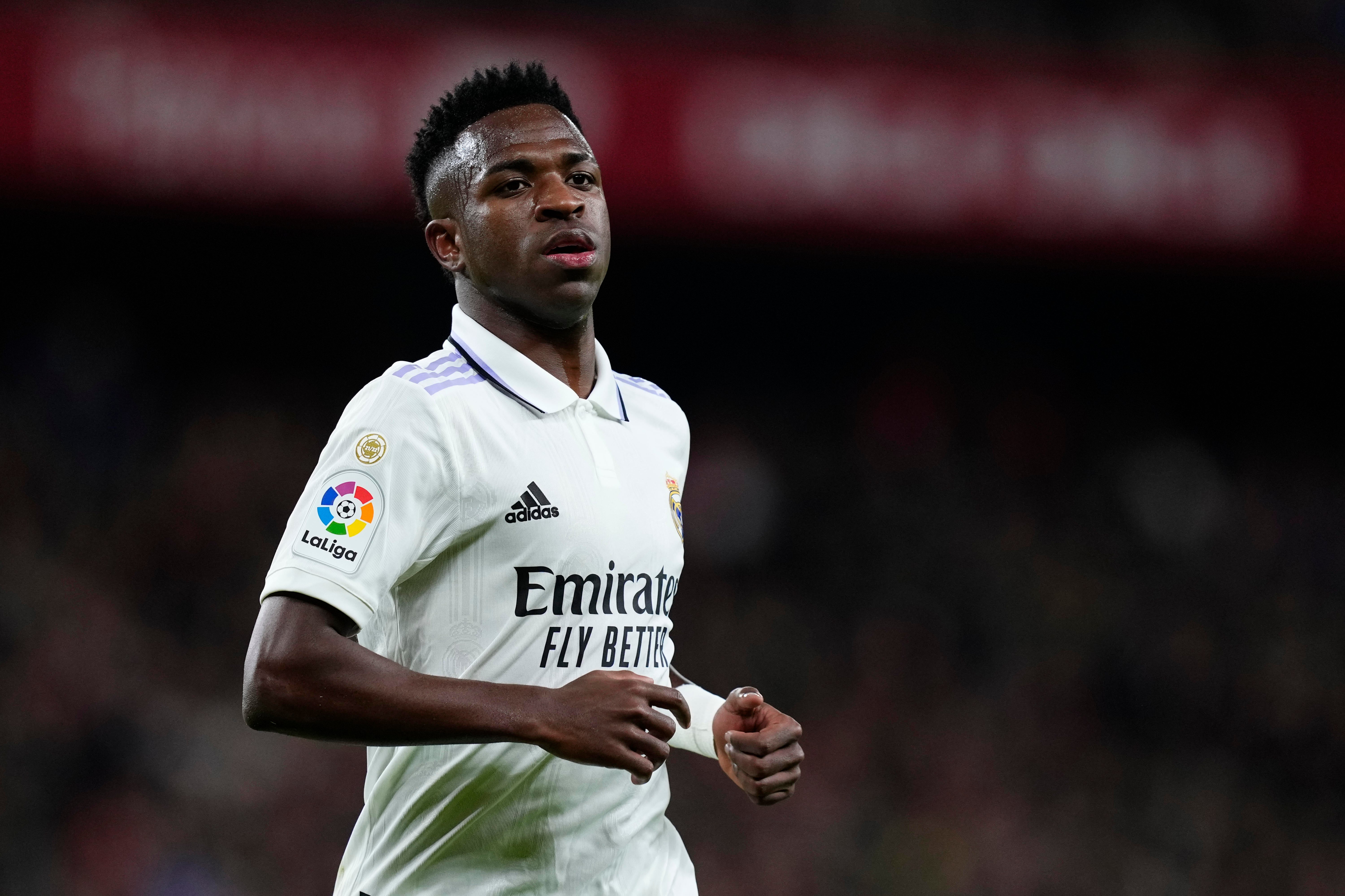 Morning Footy Today's Latest Headlines with Claudia Pagan Live Stream