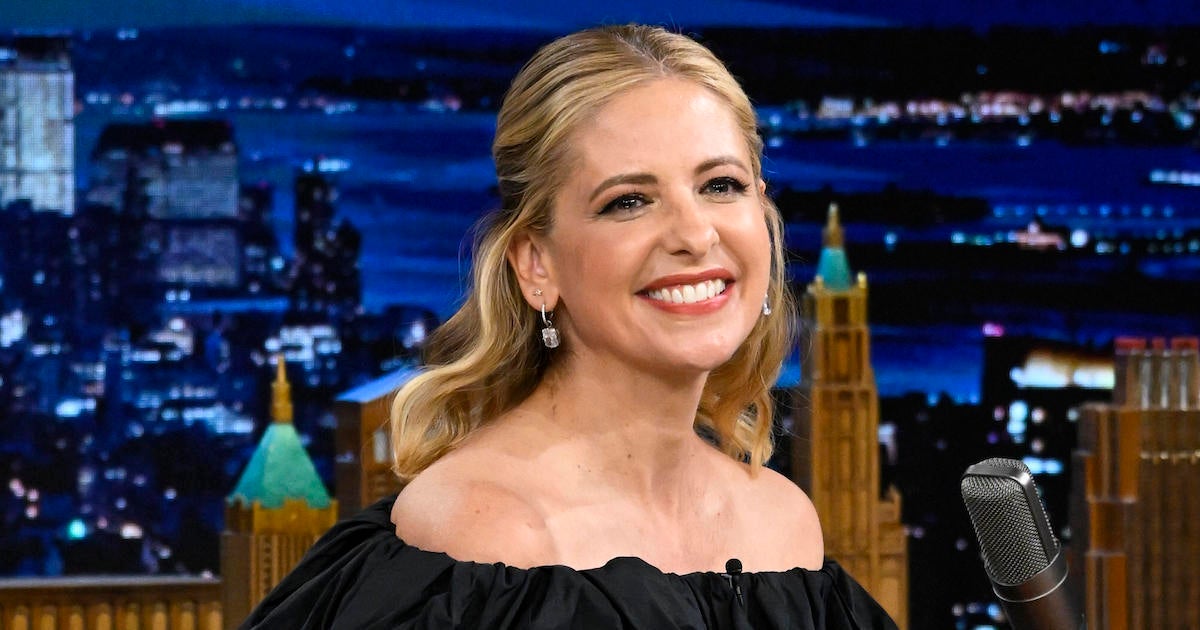 Michelle Parton Sarah Michelle Gellar Confirms Dolly Parton's Uncredited 'Buffy' Role
