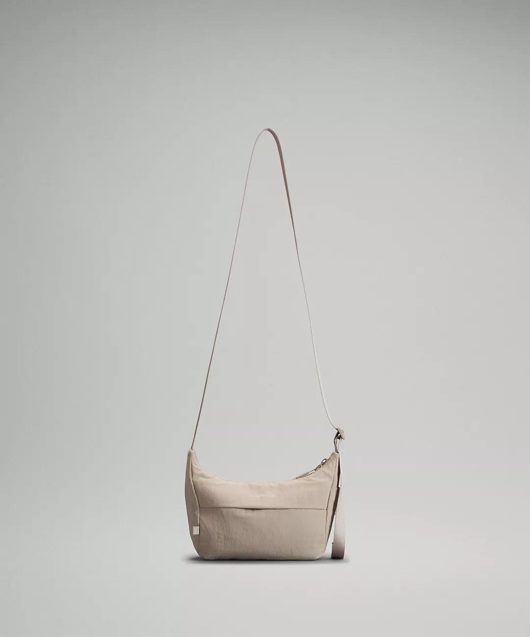 lululemon-bag.jpg lululemon-bag.jpg