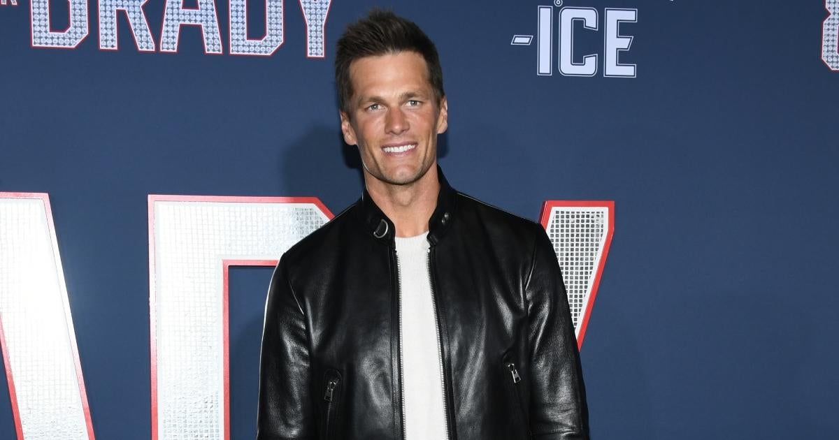 Tom Brady responds to juicy Raiders rumor