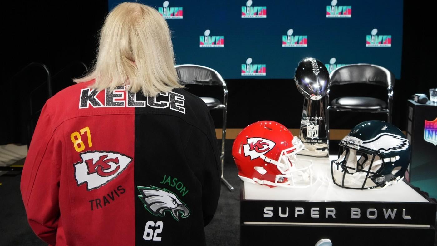 LOOK: Donna Kelce, mom of Travis and Jason Kelce, debuts Super Bowl 2023 outfit supporting both sons