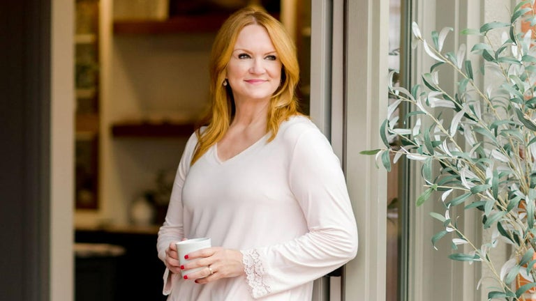Get a Spring Outfit for Under $25: You Need to See These 'The Pioneer Woman' Deals at Walmart