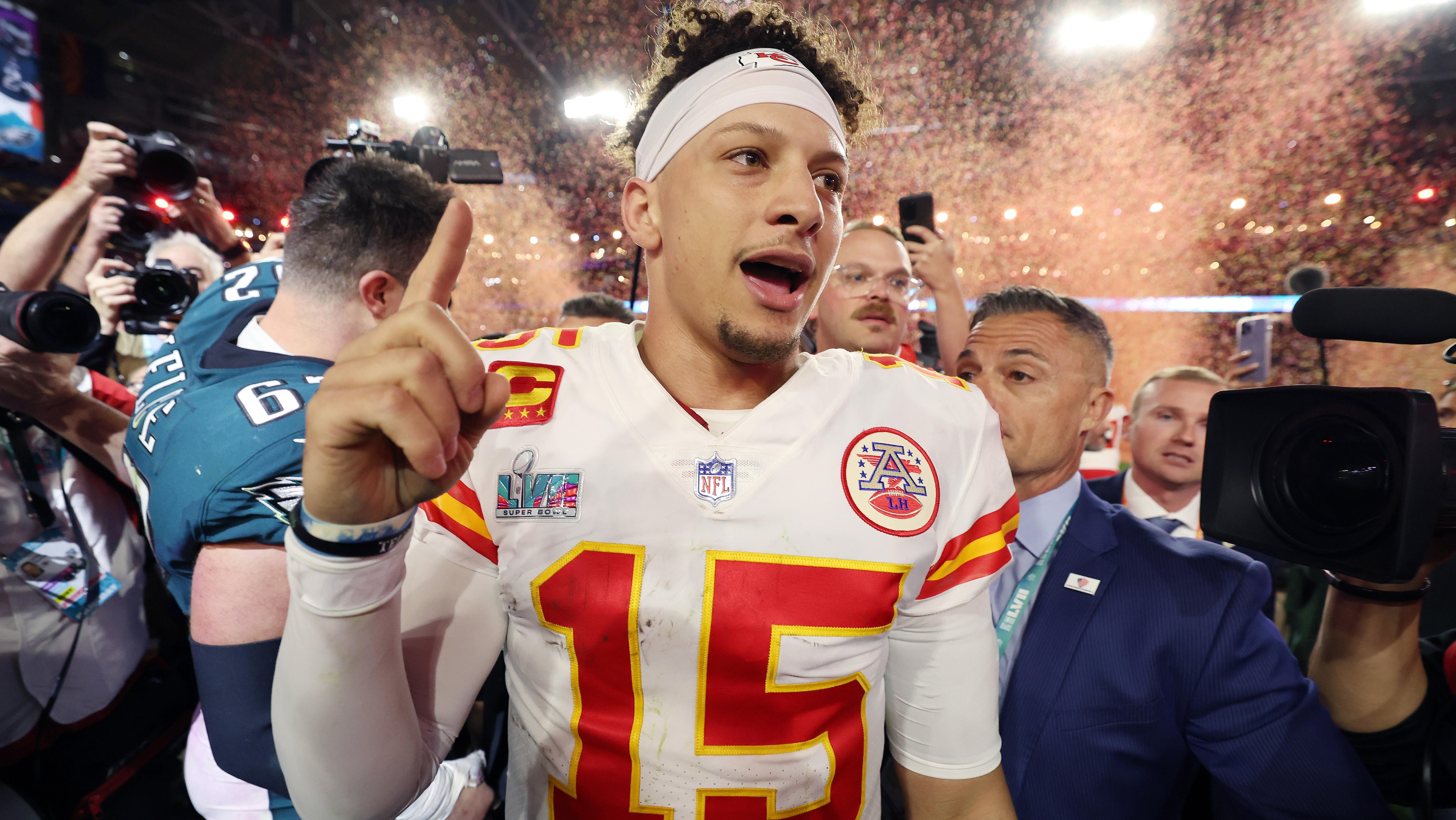 2024 Super Bowl odds: An early look at who's favored for next year's Super Bowl, with champion Chiefs at top