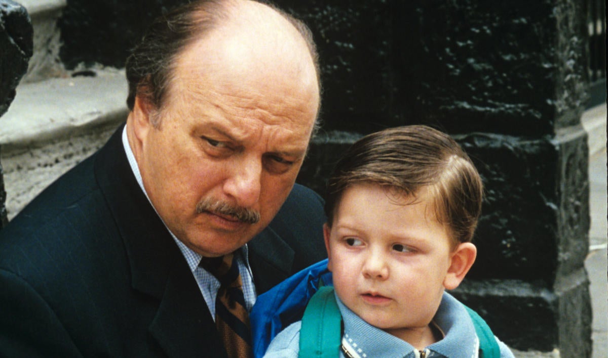 DENNIS FRANZ;AUSTIN MAJORS