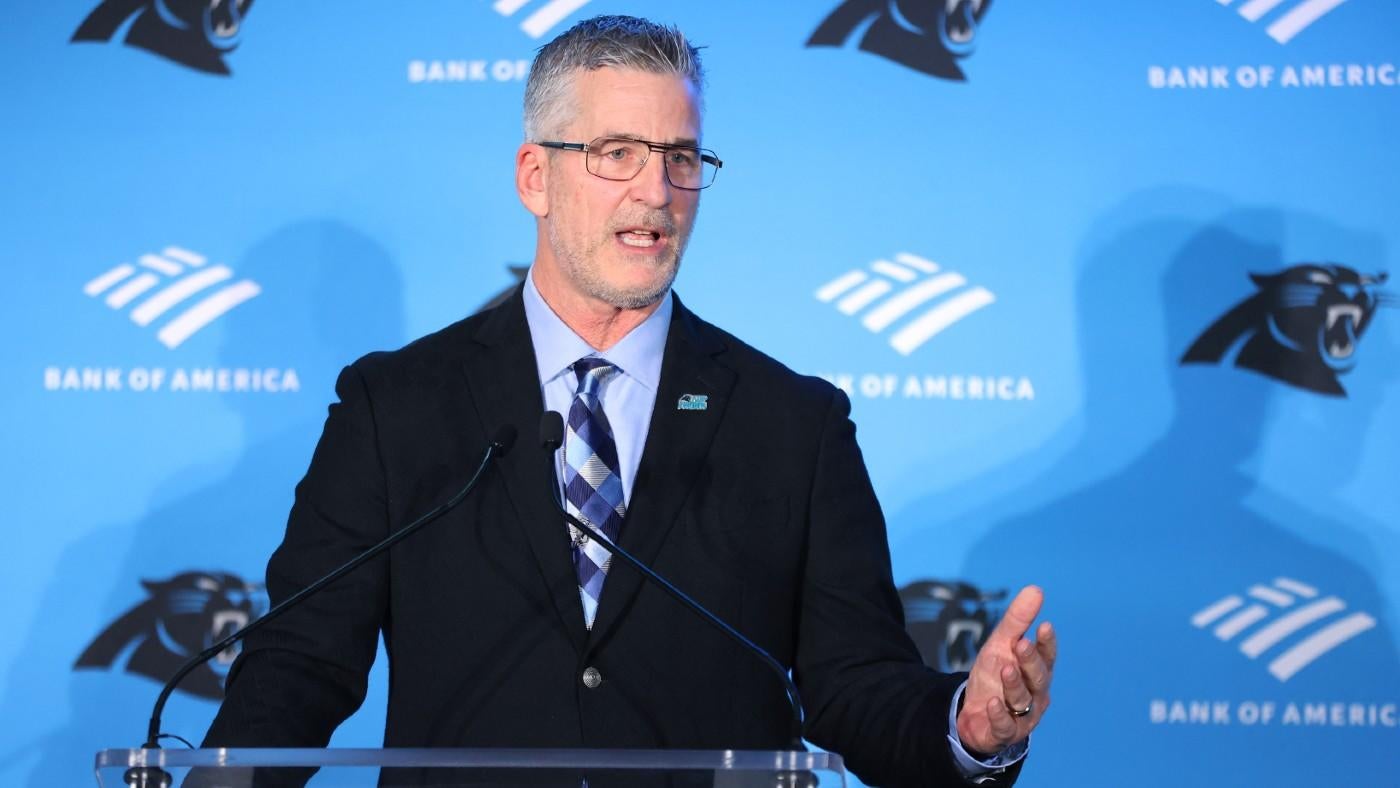 Frank Reich dari Panthers mengatakan dia akan mulai sebagai play-caller ofensif, pada akhirnya menyerahkan tugas itu