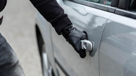 car-theft-getty-images