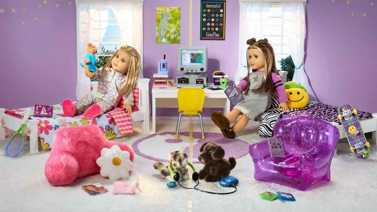 American Girl's New "Historical" Dolls Are Set in 1999 thumbnail