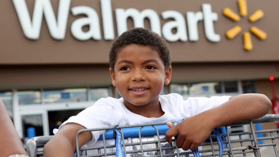 walmart-boy-shopping-family-gettyimages-1451187369
