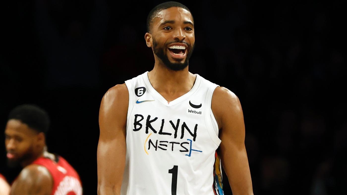 WATCH: Nets' Mikal Bridges gives awkward answer for favorite childhood athlete after trade from Suns