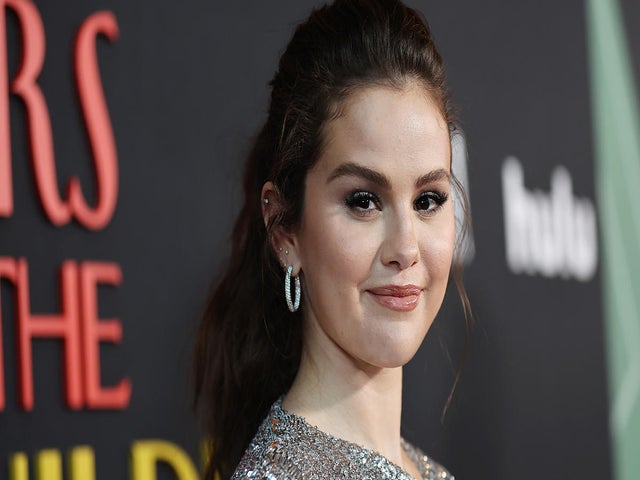 Selena Gomez Thanks Fan for Acknowledging Her Public Hardships: 'That Made Me Cry'