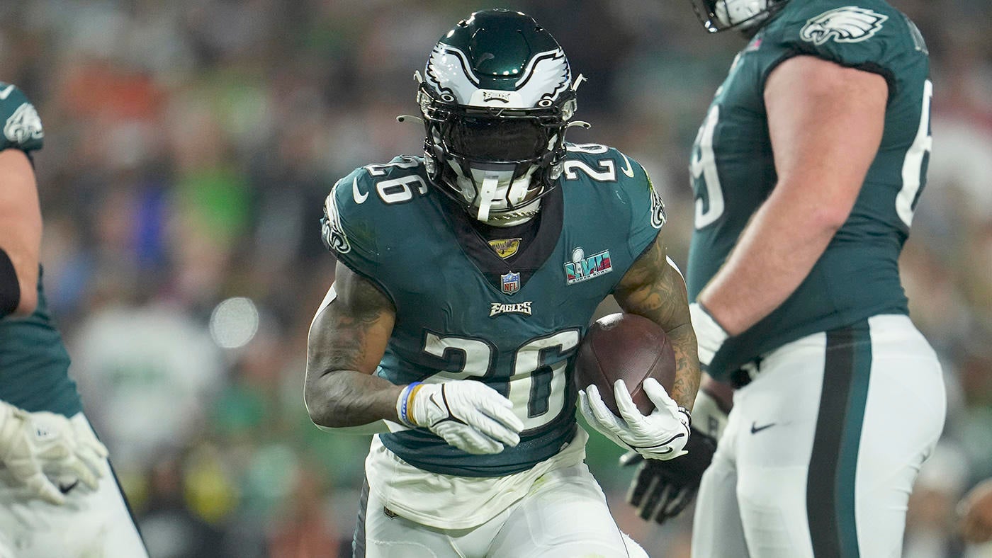 2023 NFL free agency: Panthers signing former Eagles RB Miles Sanders, team announces Wednesday