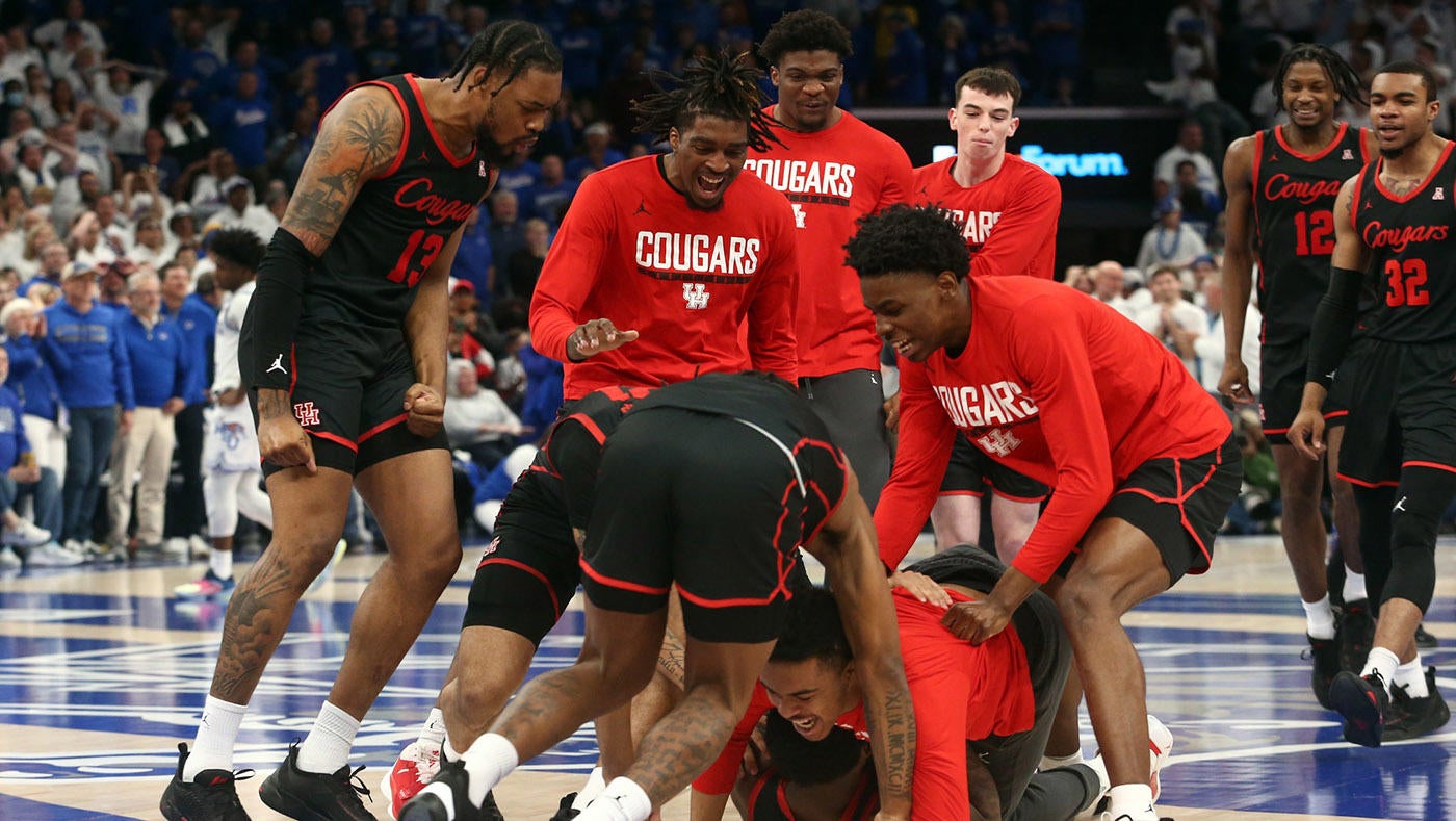 NCAA Basketball: Houston at Memphis