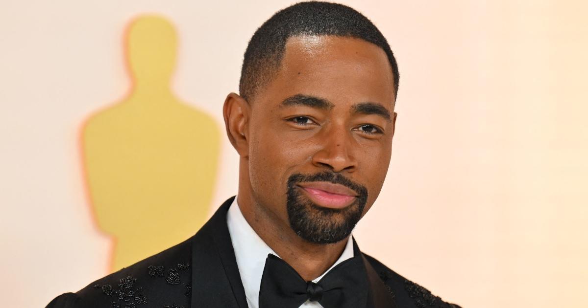 'Top Gun: Maverick' Star Jay Ellis Teases Big Announcement