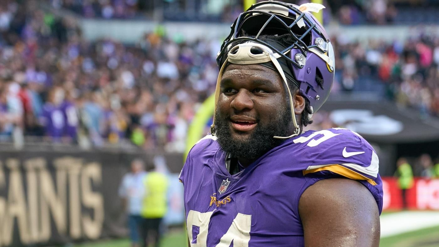 2023 NFL Free Agency: Browns to sign ex-Vikings DT Dalvin Tomlinson to four-year, $57 million deal, per report
