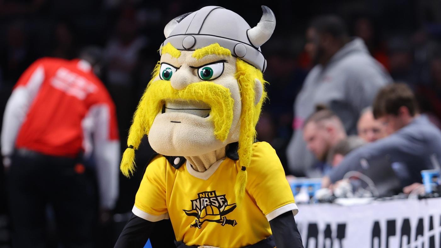 2023 March Madness: Northern Kentucky band director goes viral for 'My ...