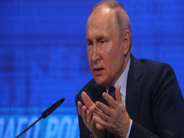 Arrest Warrant Issued for Vladimir Putin