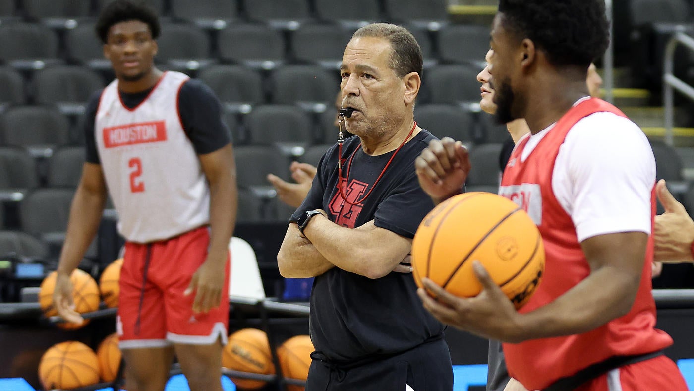 
                        March Madness 2023: Kelvin Sampson has Houston close to being sent home -- to Final Four played across town
                    