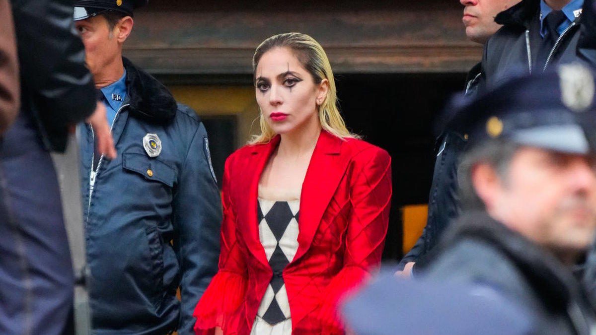 Lady Gaga As Harley Quinn First Look Revealed In Joker Folie A Deux Set Photos 0509