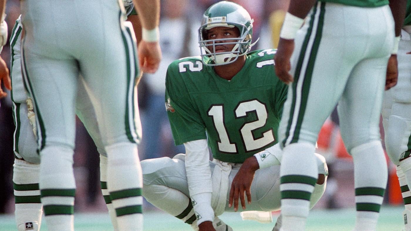 Eagles owner Jeffrey Lurie confirms popular 'Kelly Green' uniforms will return in 2023
