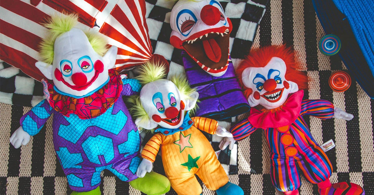 killer-klowns-from-outer-space-plushies-toynk